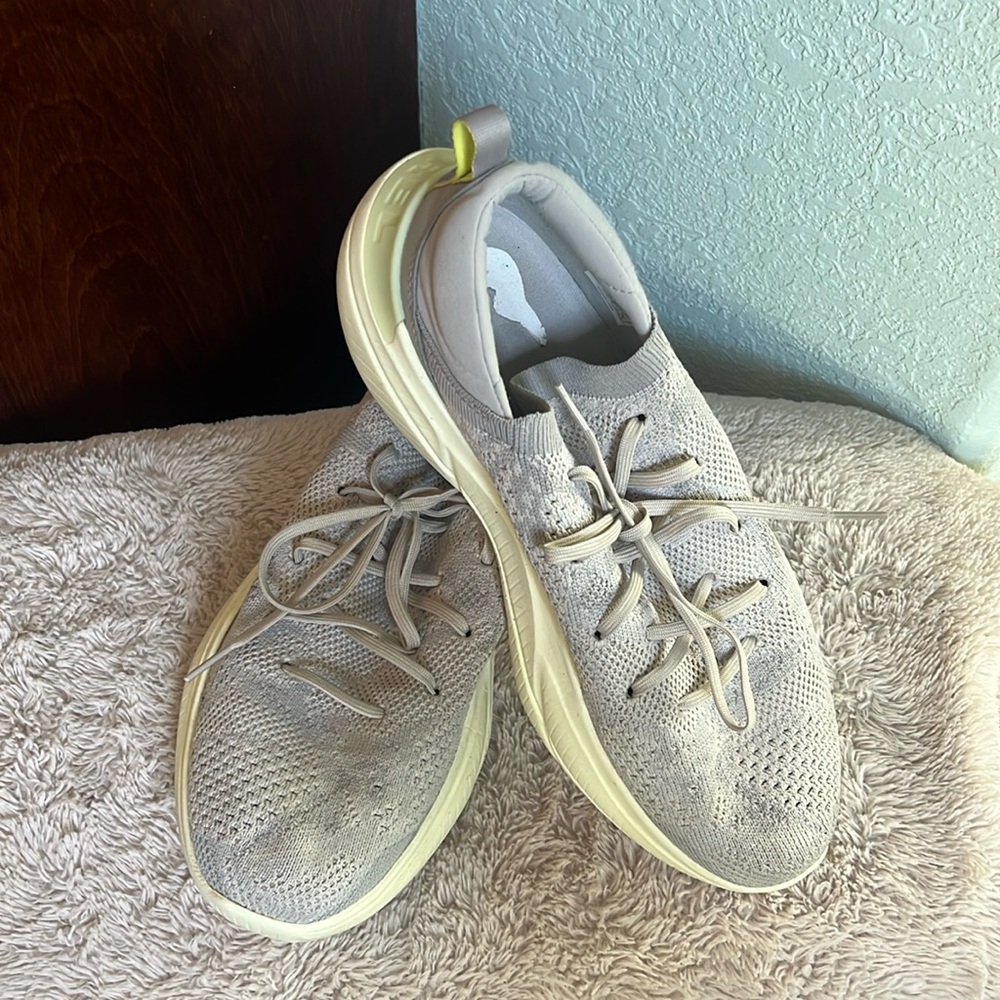Sorel athletic shoes